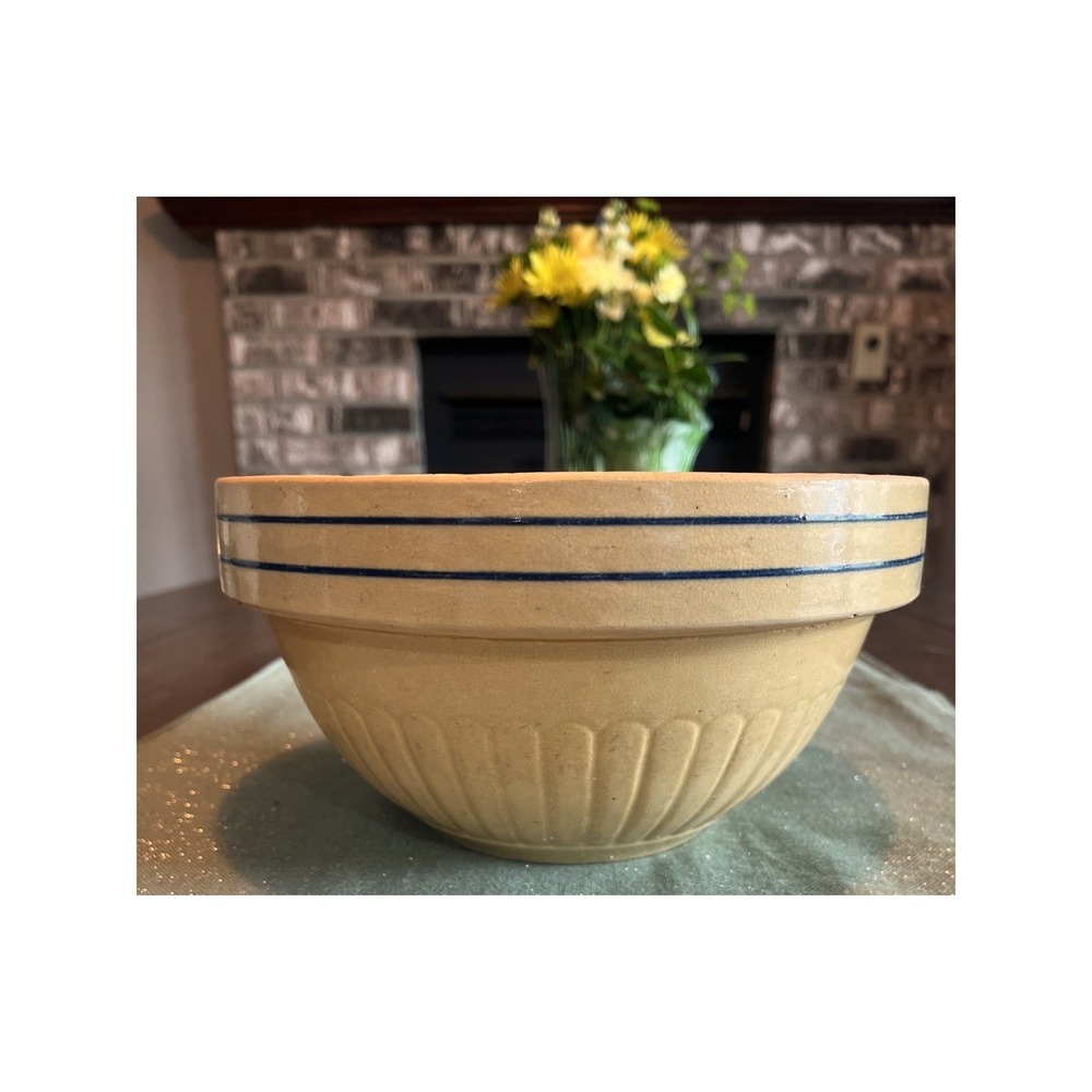 Vintage Red Wing Stoneware Mixing Bowl Blue Band Paneled Saffronware  9 Inch